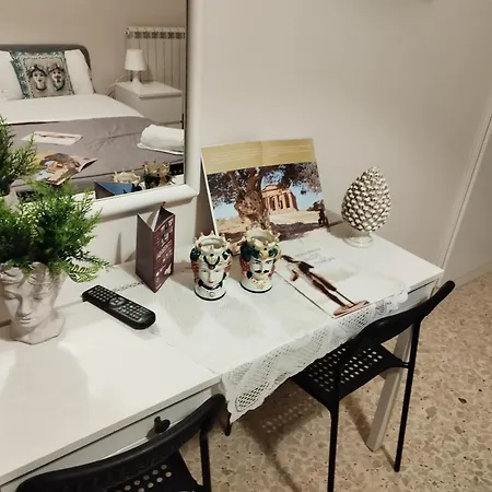 Valle Dei Templi Rent Bedrooms Vendégház